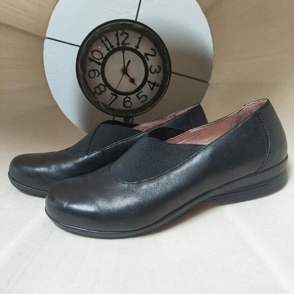 Dansko Ann Black Shoes Leather Size 37 (7) Support Walking Comfort Stretchy Mule - Picture 1 of 9